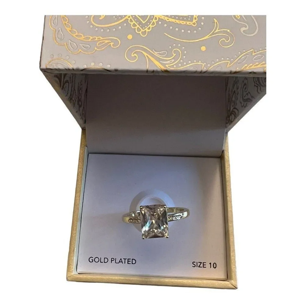 Charter Club Gold Tone Emerald-Crystal Engagement Ring Size 10 New